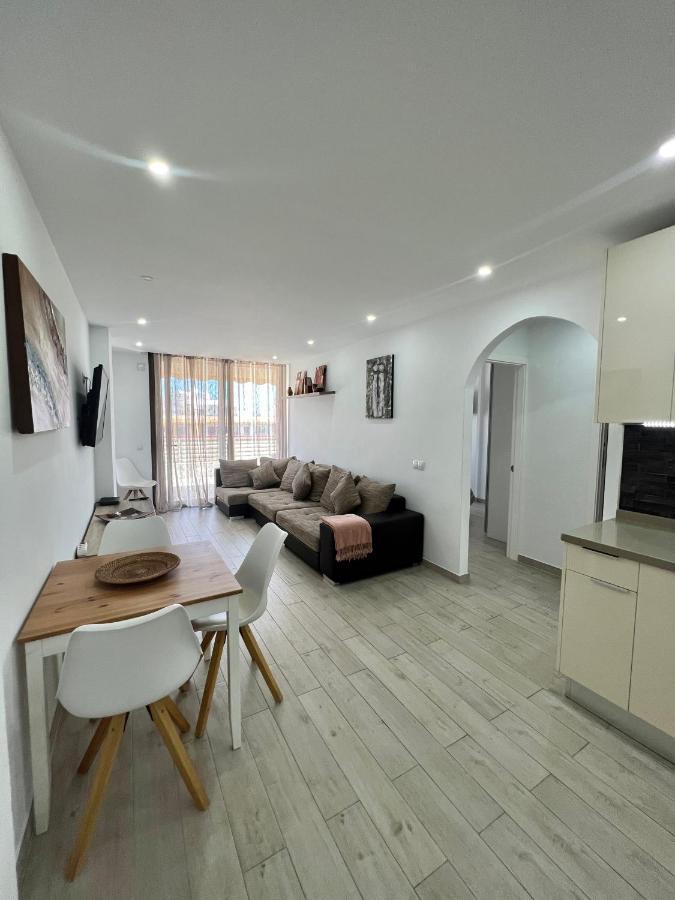 Los Cristianos || Extérieur photo